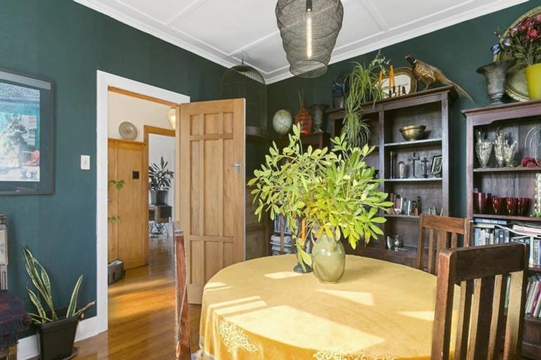 Photo of property in 32 Motu Street, Saint Clair, Dunedin, 9012