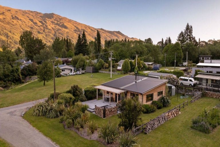 Photo of property in 15 Somerset Street, Kingston, Athol, 9793