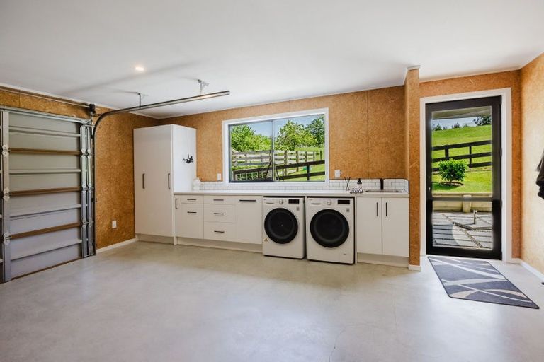 Photo of property in 4 Cemetery Road, Waipawa, 4273