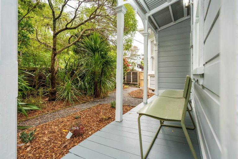 Photo of property in 287 Ohiro Road, Brooklyn, Wellington, 6021