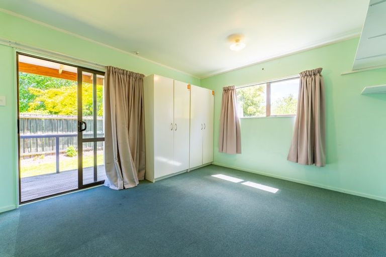 Photo of property in 12 Churchill Place, Waimate, 7924