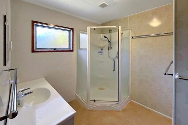 Photo of property in 2 Te Aho Road, Turangi, 3334