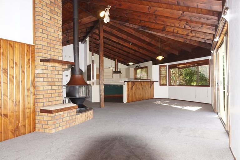 Photo of property in 166 Glamorgan Drive, Torbay, Auckland, 0630