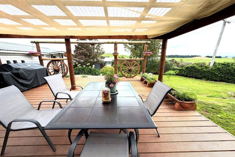 Photo of property in 94 Glengarry Road, Dannevirke, 4978