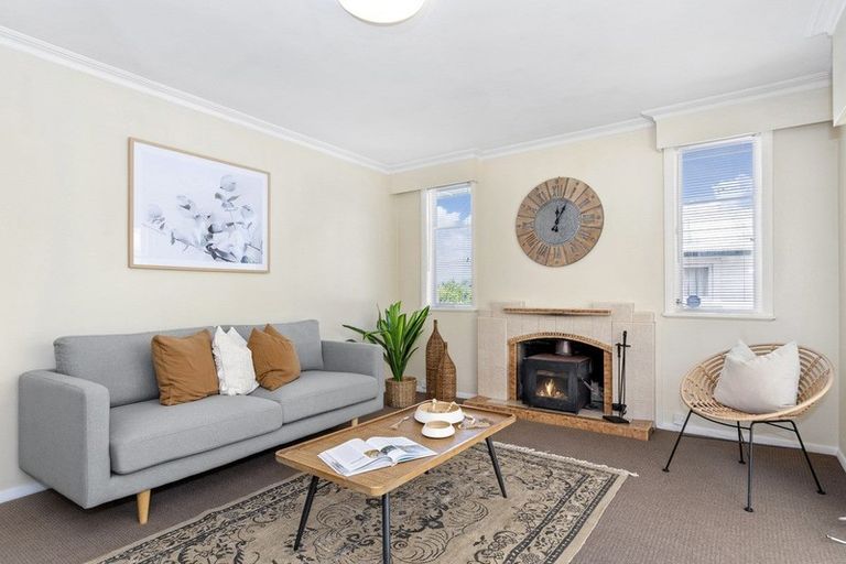 Photo of property in 21 Roys Road, Parkvale, Tauranga, 3112