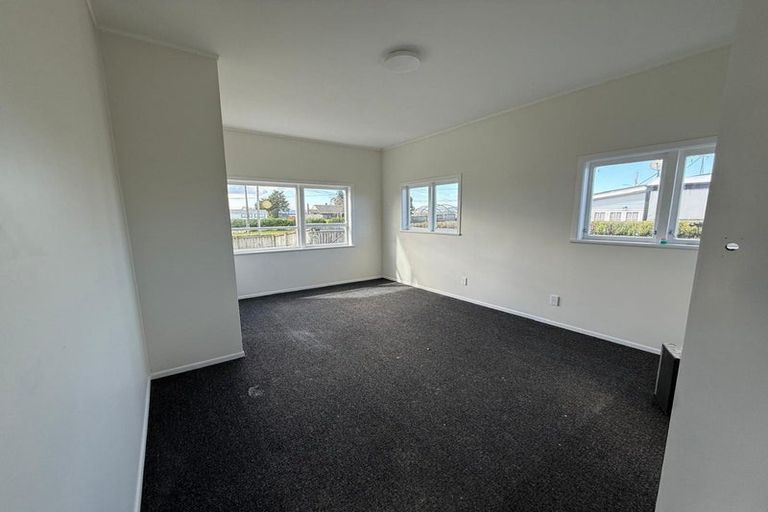 Photo of property in 496 Porchester Road, Randwick Park, Auckland, 2105