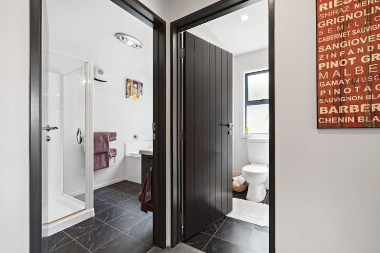 Photo of property in 40 Sunhaven Cove, Cromwell, 9310