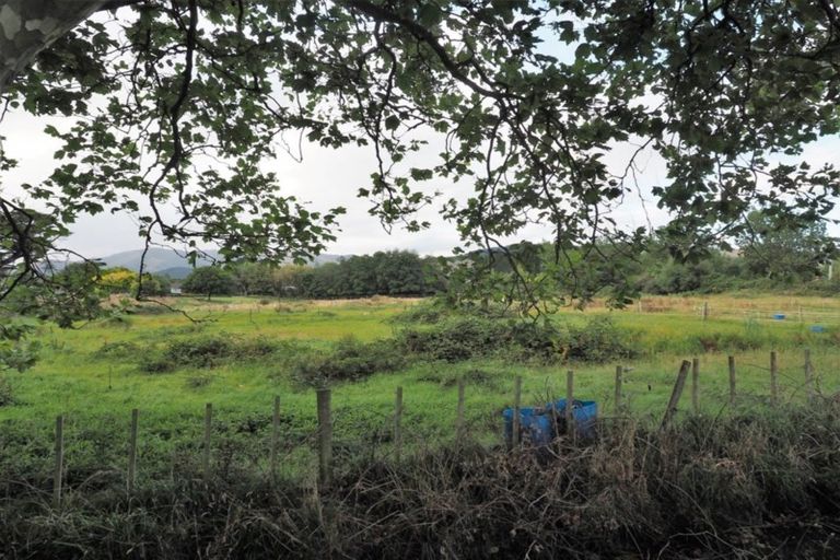 Photo of property in 2-8 Plimmer Terrace, Shannon, 4821