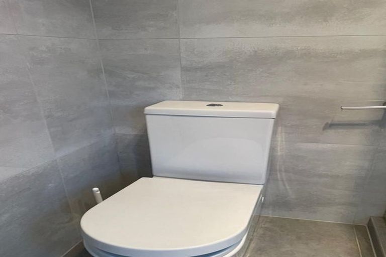 Photo of property in 18 Lisnoble Road, Flat Bush, Auckland, 2019