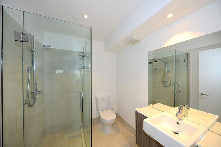 Photo of property in 2/30 Armagh Street, Christchurch Central, Christchurch, 8013