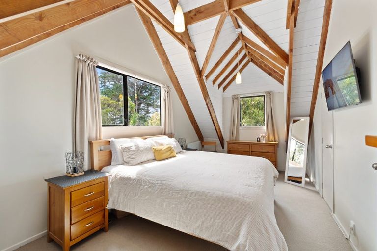 Photo of property in 169 Wairere Road, Waitakere, Henderson, 0782