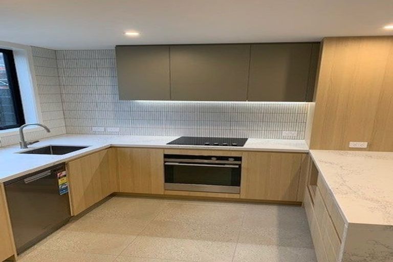 Photo of property in 14c Tory Street, Petone, Lower Hutt, 5012