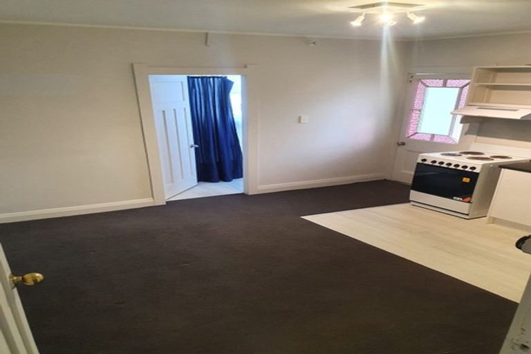 Photo of property in 1a Birkenhead Avenue, Birkenhead, Auckland, 0626