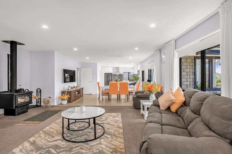 Photo of property in 1 Mary Place, Pyes Pa, Tauranga, 3112