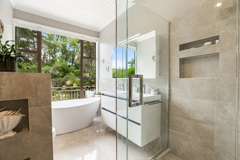 Photo of property in 229 Taylor Road, Waimauku, 0882