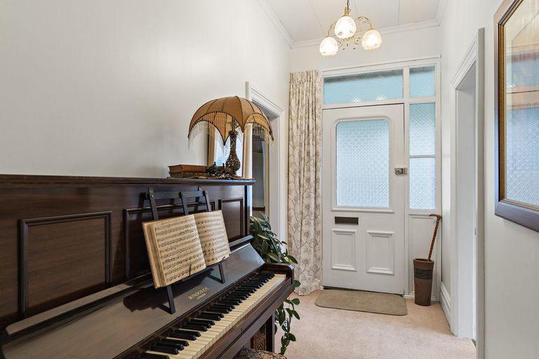 Photo of property in 50 Cornwall Street, Masterton, 5810