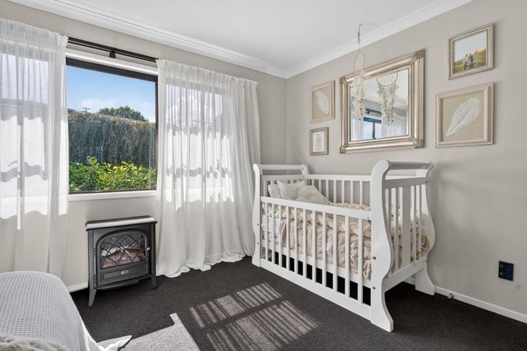 Photo of property in 3 Bickerstaffe Road, Maungaturoto, 0520