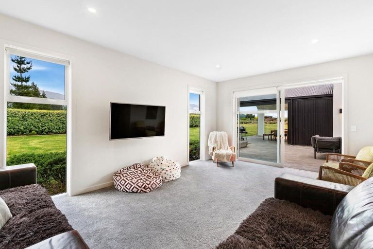 Photo of property in 28 Shortcut Road, Cromwell, 9310