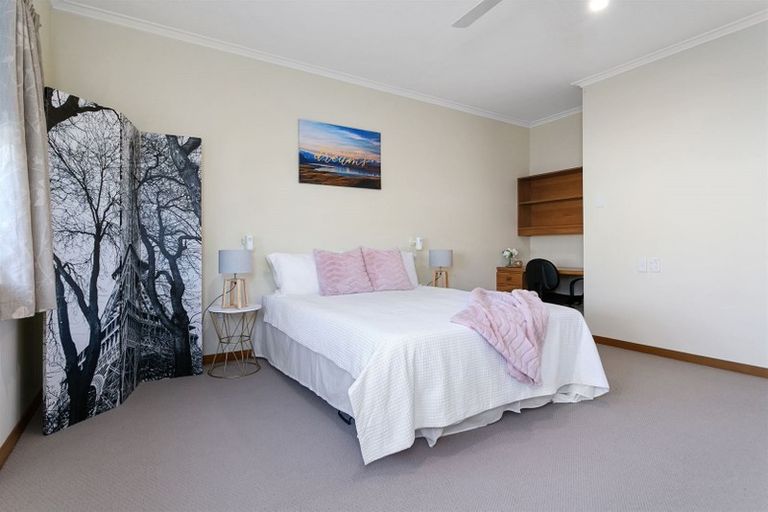 Photo of property in 1 Victoria Street, Cambridge, 3434