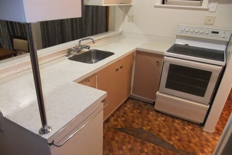 Photo of property in 10a May Street, Hamilton East, Hamilton, 3216