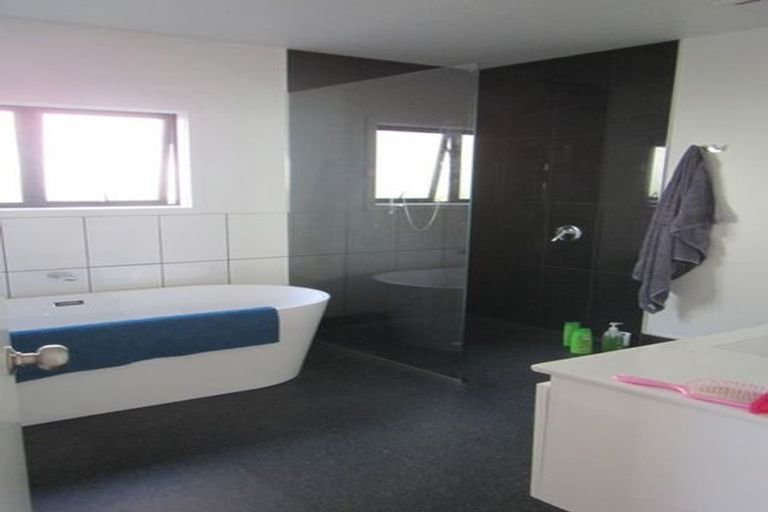 Photo of property in 9 Fitzroy Road, Bluff Hill, Napier, 4110