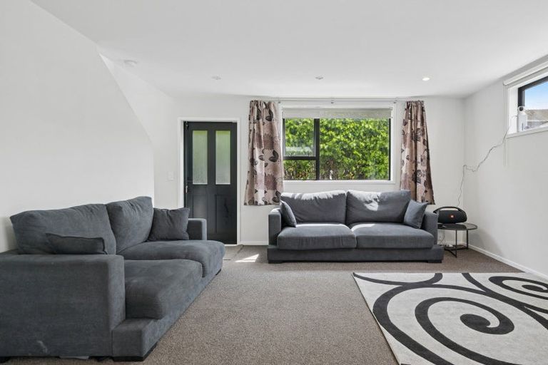 Photo of property in 7 Phillip Street, Johnsonville, Wellington, 6037