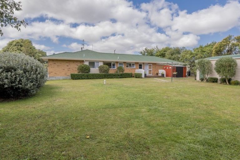 Photo of property in 118 School Road, Te Horo, Otaki, 5582