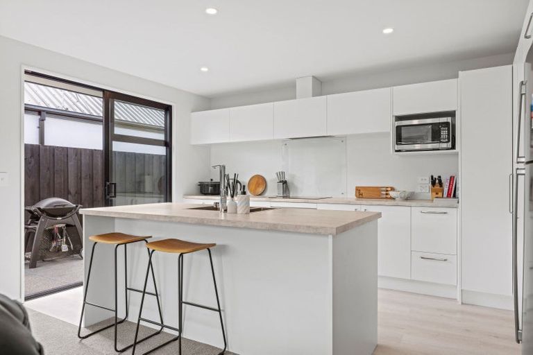 Photo of property in 7 Borthwick Street, Belfast, Christchurch, 8051