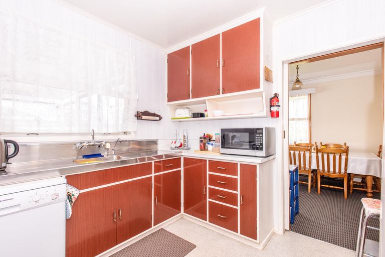 Photo of property in 28 Lavenham Road, Patutahi, Gisborne, 4072