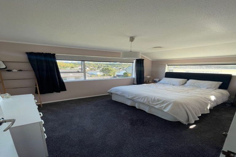 Photo of property in 14a Stonefield Place, Johnsonville, Wellington, 6037