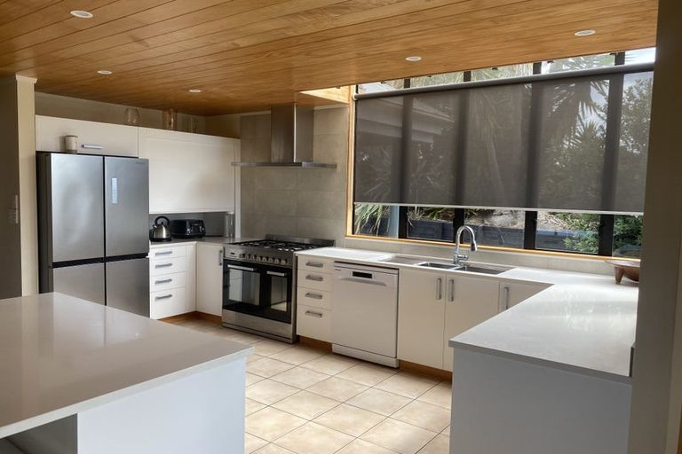 Photo of property in 67 Walu Lane, Matapouri, Whangarei, 0173