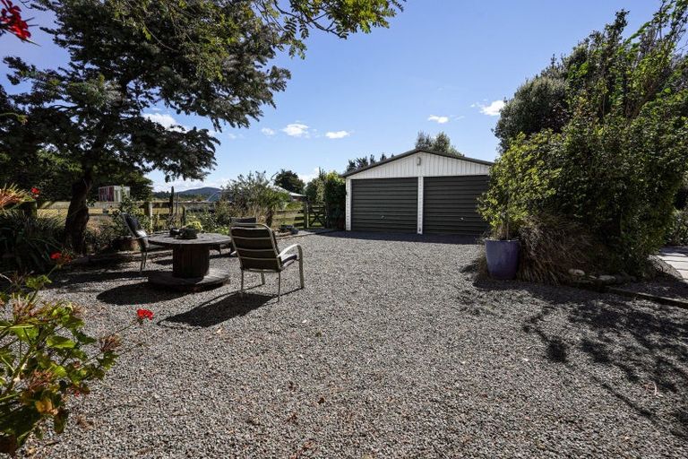 Photo of property in 201 Rangiora Leithfield Road, Sefton, Rangiora, 7477