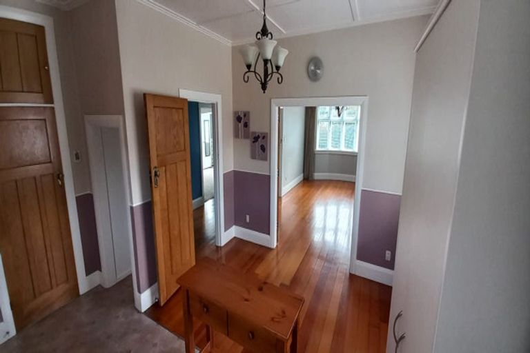 Photo of property in 974 High Street, Avalon, Lower Hutt, 5011