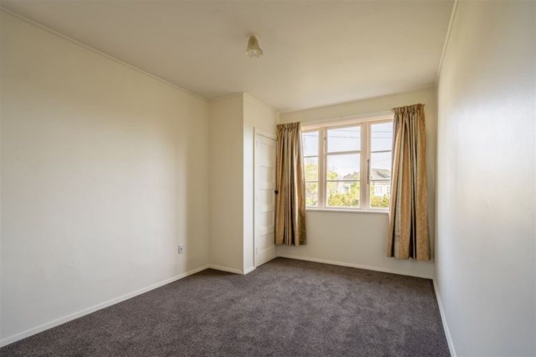 Photo of property in 5 Holcombe Place, Somerfield, Christchurch, 8024