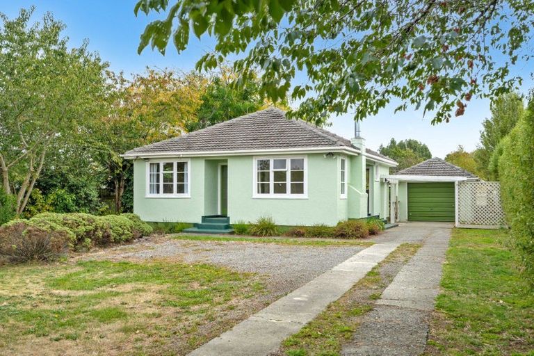 Photo of property in 468 High Street South, Carterton, 5713