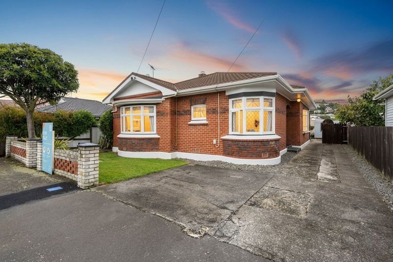 Photo of property in 24 Loyalty Street, Forbury, Dunedin, 9012