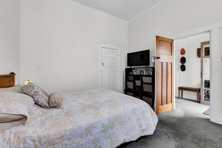 Photo of property in 121 Lemon Street, New Plymouth, 4312