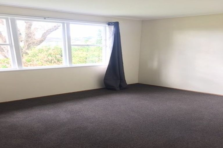 Photo of property in 20 Brightwell Street, Papakura, 2110