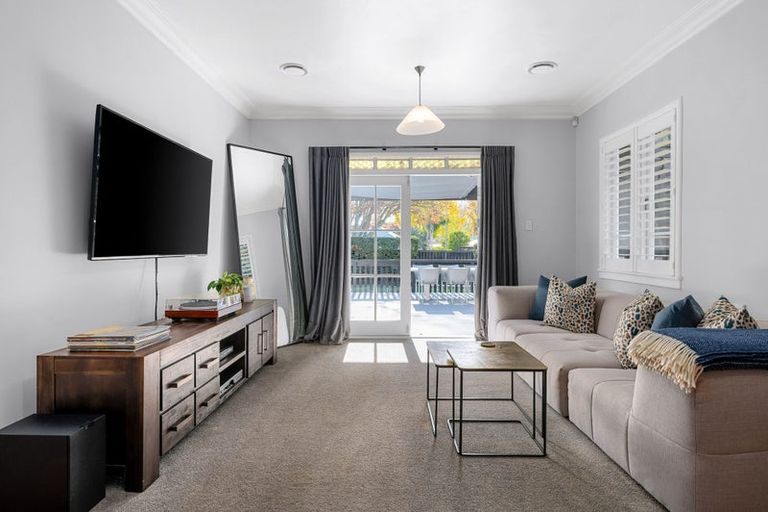 Photo of property in 6 Strowan Avenue, Fairfield, Hamilton, 3214