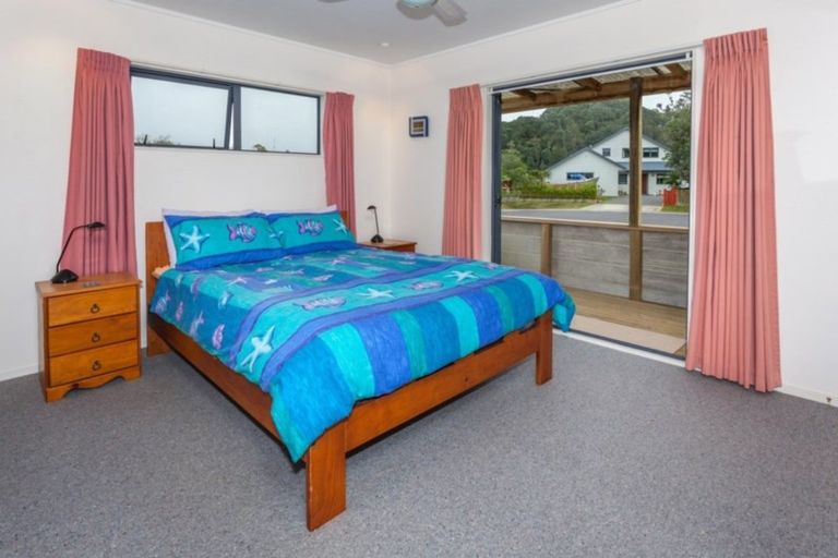 Photo of property in 109 Hampton Road, Whangamata, 3620