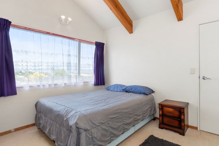 Photo of property in 28 Osprey Drive, Welcome Bay, Tauranga, 3112