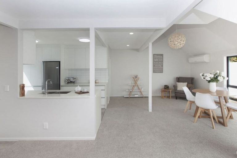 Photo of property in 4/140 Office Road, Merivale, Christchurch, 8014