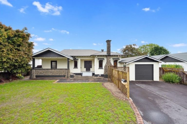 Photo of property in 2/829 Heaphy Terrace, Claudelands, Hamilton, 3214