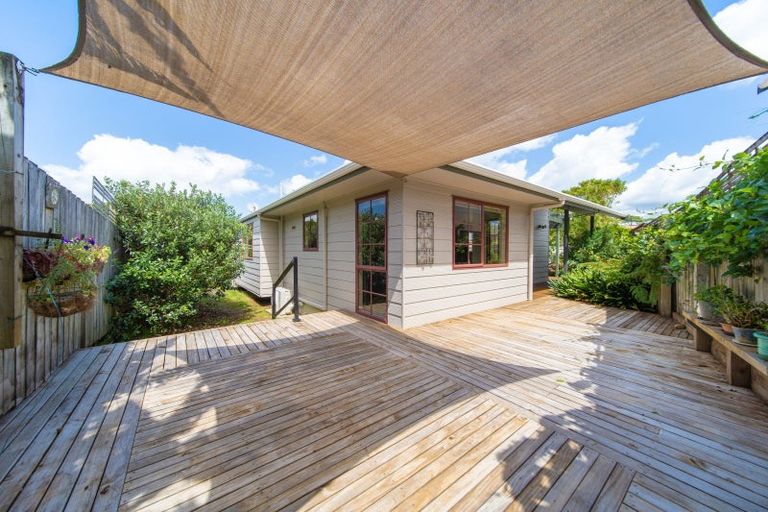 Photo of property in 23 Lochiel Place, Te Kamo, Whangarei, 0112