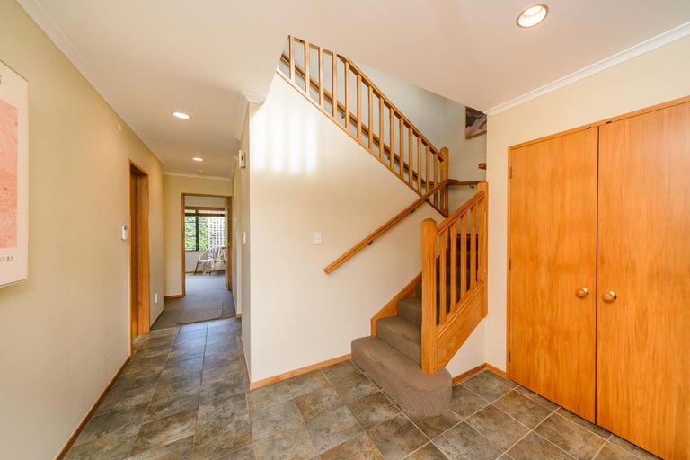 Photo of property in 7a Palm Avenue, Hokowhitu, Palmerston North, 4410