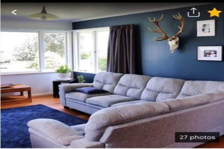 Photo of property in 28 Domain Road, Waipawa, 4210