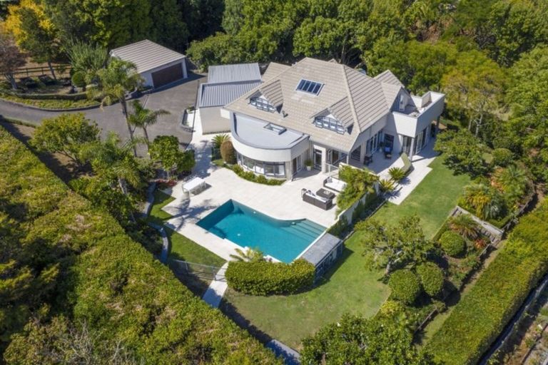 Photo of property in 270 Point View Drive, Dannemora, Auckland, 2016