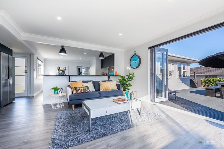 Photo of property in 12 Christchurch Crescent, Kelson, Lower Hutt, 5010