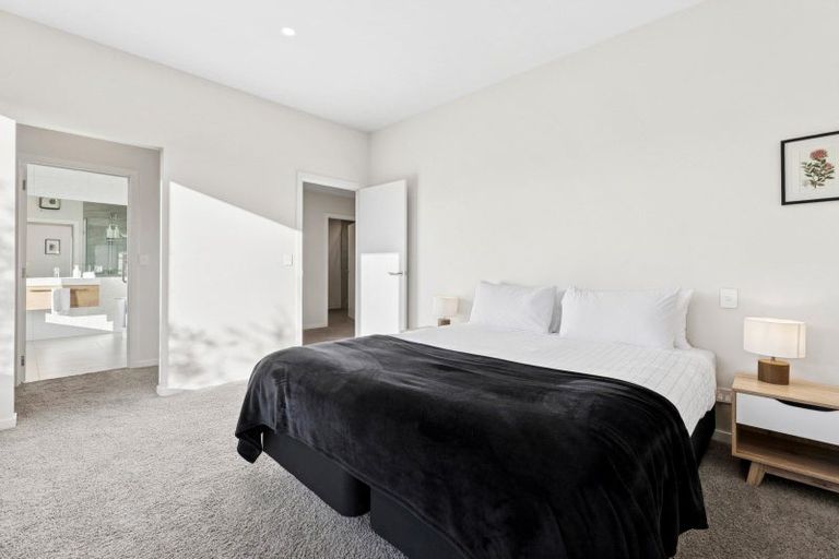 Photo of property in 3 Stackbrae Avenue, Wanaka, 9305