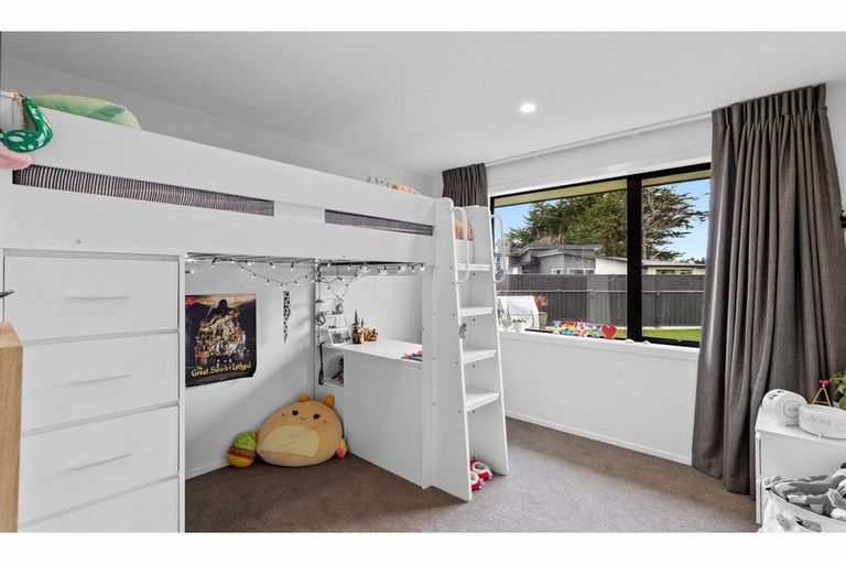 Photo of property in 32 Lindsay Way, Grasmere, Invercargill, 9810